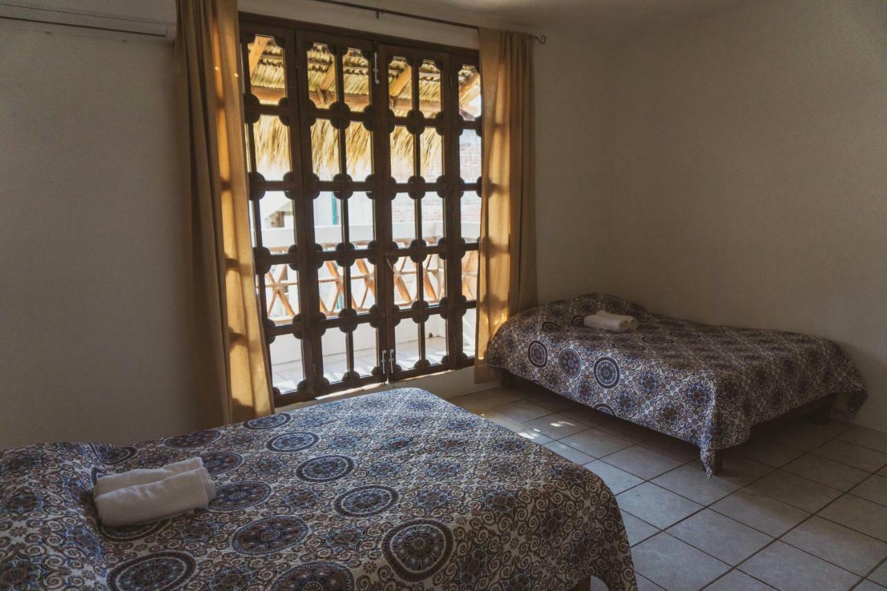 Nomad Beach House Hotel Puerto Escondido  Exterior photo